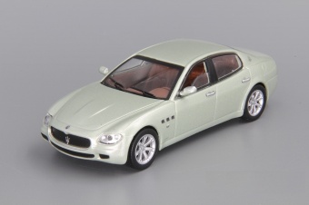  64 Maserati Quattroporte